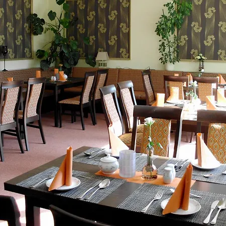 Mucha Ohg Sembziner Hof Hotel