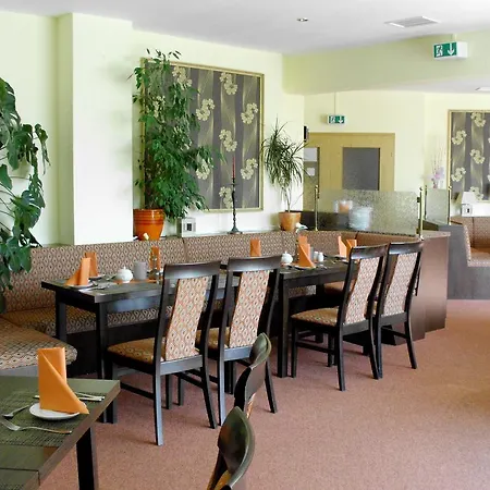 Hotel Mucha Ohg Sembziner Hof Klink