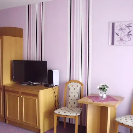 Hotel Mucha Ohg Sembziner Hof Klink